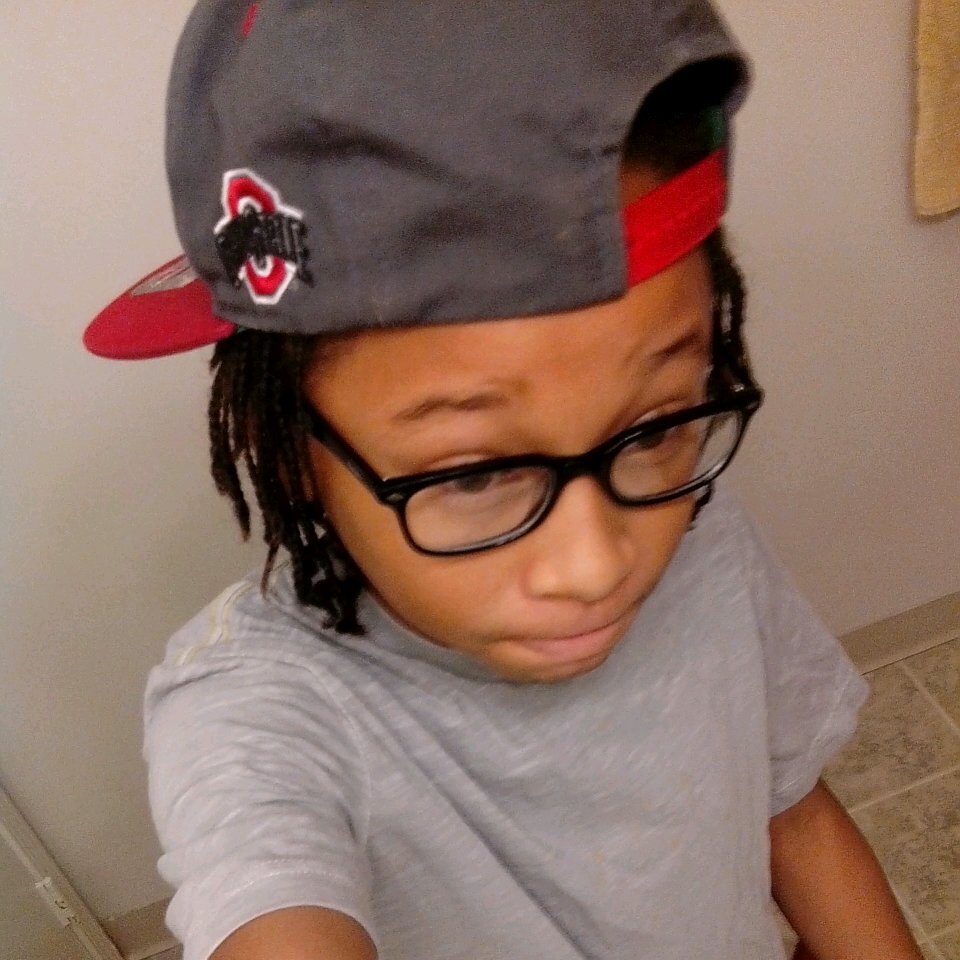 #teamfollowback #ballislife no need for a bio all u need to kno is im young, im single,follow me on instagram @_obeyy_aaron_ , an ball is life so simple