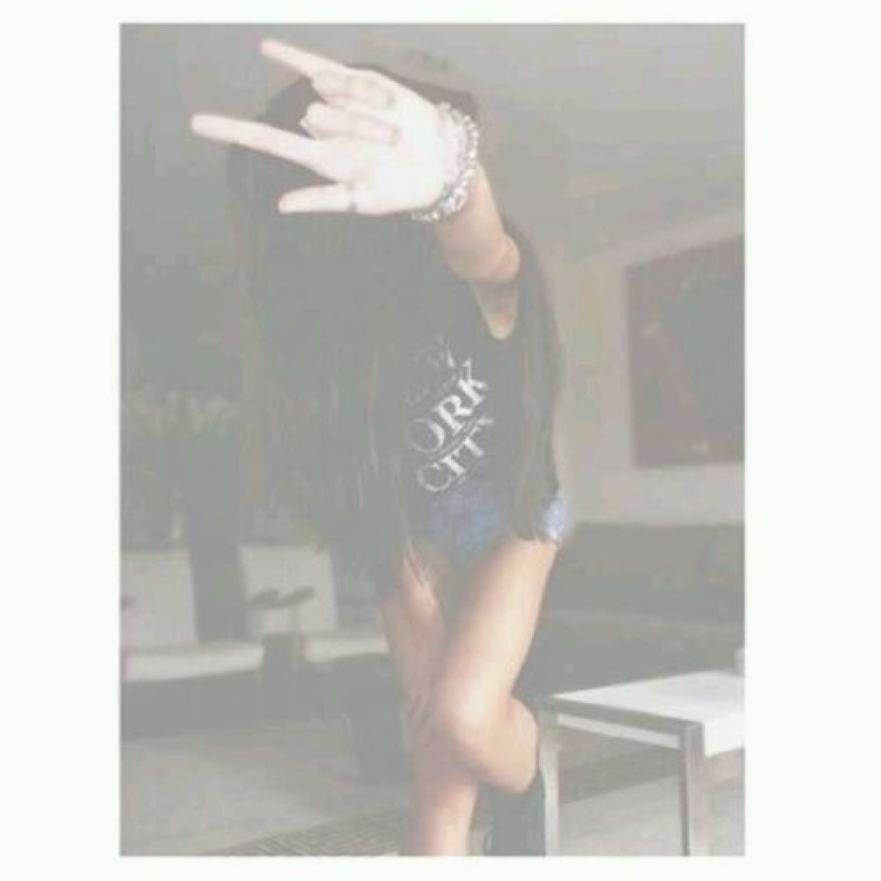 We accept the love we think we deserve -Perks 

Fl/rp