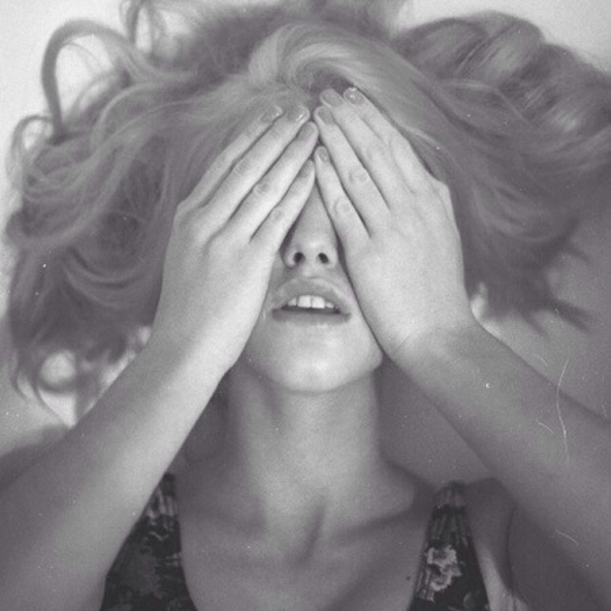 Small_TownBitch's profile picture. Let go and let life