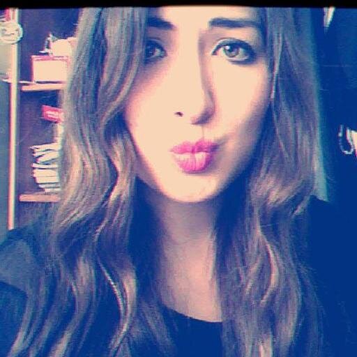 ツ  ♥☮ !!  What if I wanna be the one who
Doesn't belong here?
What if I wanna be the one who
Won't fit in?