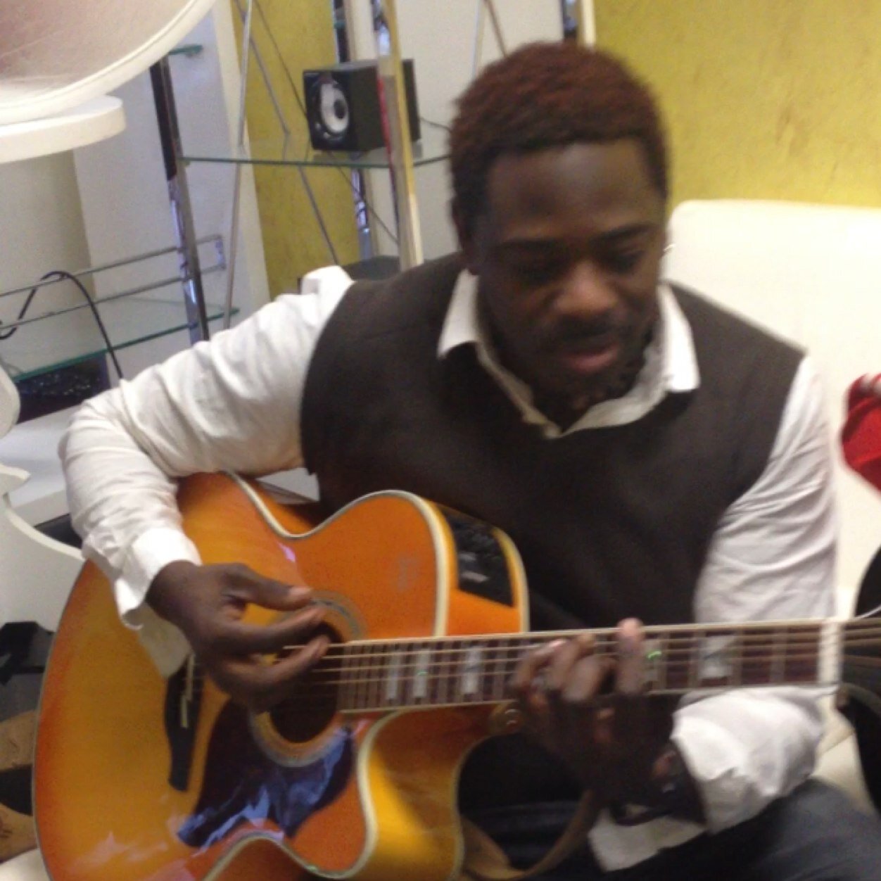 DibrosDotBiz's profile picture. Owner and Founder of Dibros group of company's
http://t.co/igjxXyGk6R