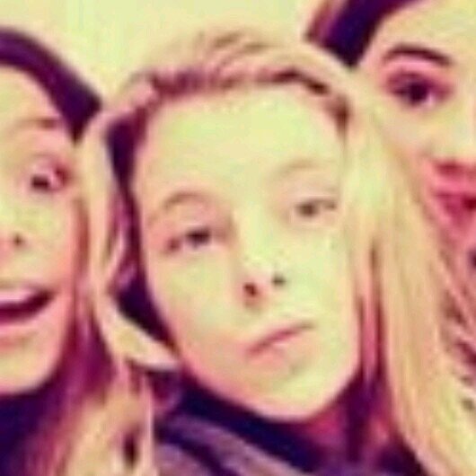 echevarria_cris's profile picture. 21~02~00