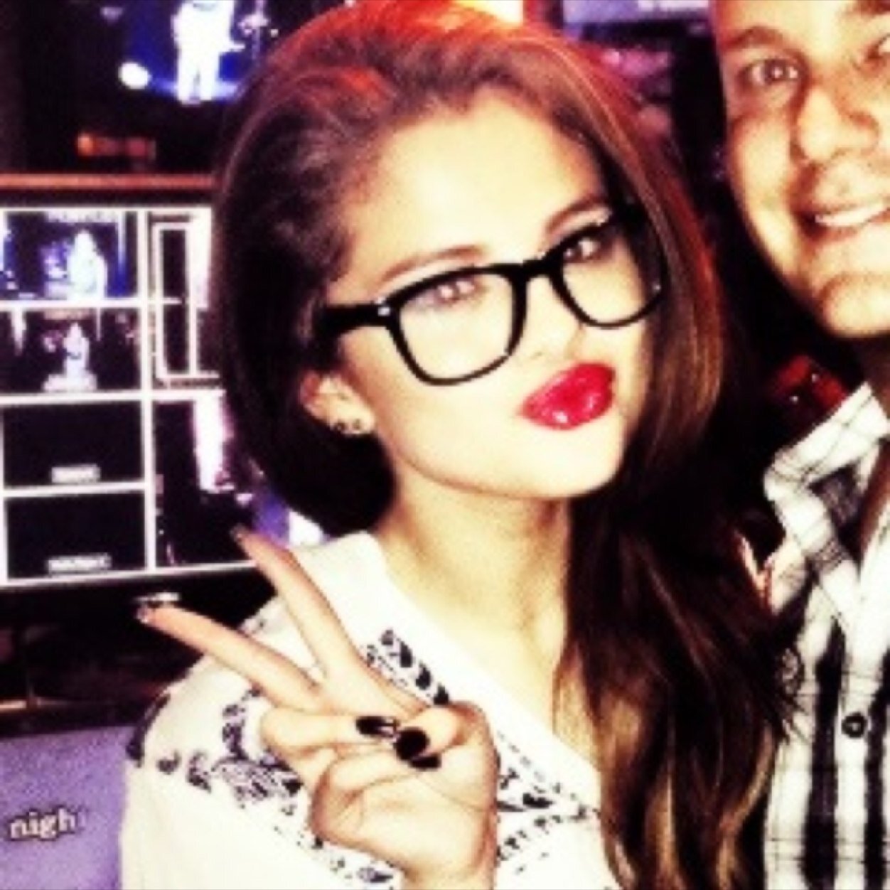ganhou um follow gratis agora siga a @saferdrauhl a @tommogold e a @somethingollg elas seguem de volta