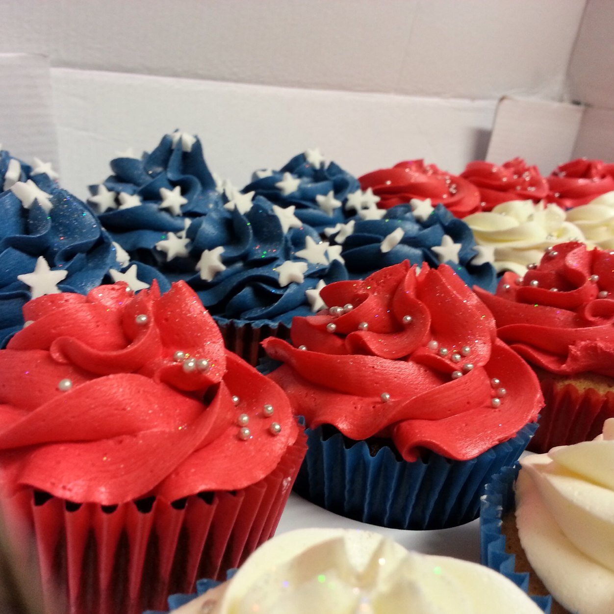 Satisfy your cupcake craving with CupCravery.... Homemade cupcakes for all occasions and flavours Like my page on https://t.co/RKDpaAFsCs