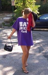 Catching unsuspecting lovers at their lowest moments - We support animal rights