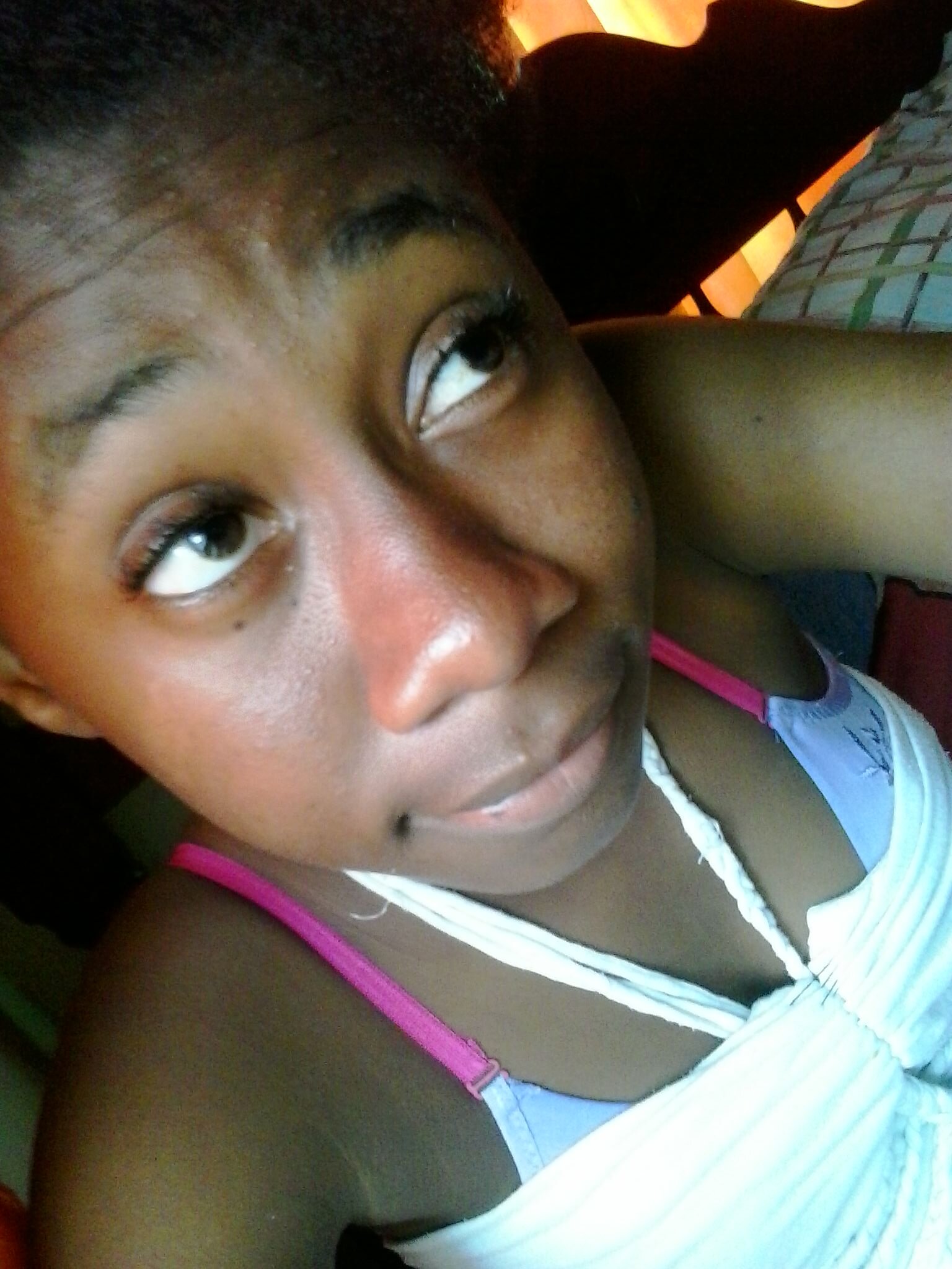 tweet_eyez's profile picture. I'm that one girl that no one ever seems to understand but always judges by my mistakes but such is life I'll neva make haterz make my future