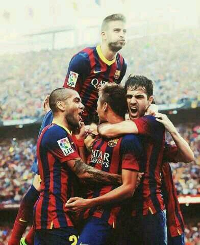 ¿Eres culé? Éste es tu sitio! Lugar donde encontrarás las mejores fotos del mejor club del mundo. Força Barça!!