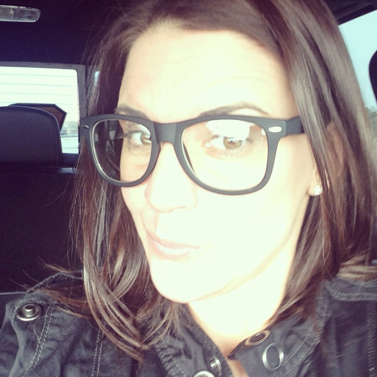 Sports Fanatic. Married to my Best Friend. Loves Red Dirt Music. Mommy to a 4-legged furry baby.