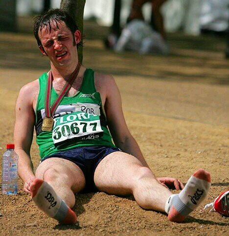 Unleash those legs and get running!!   Predominantly a UK trail runner. On a world wide mission to protect the knees of the international public.