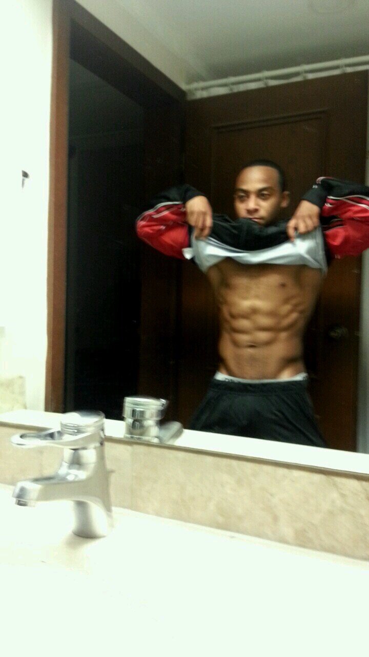 nygelinho's profile picture. 