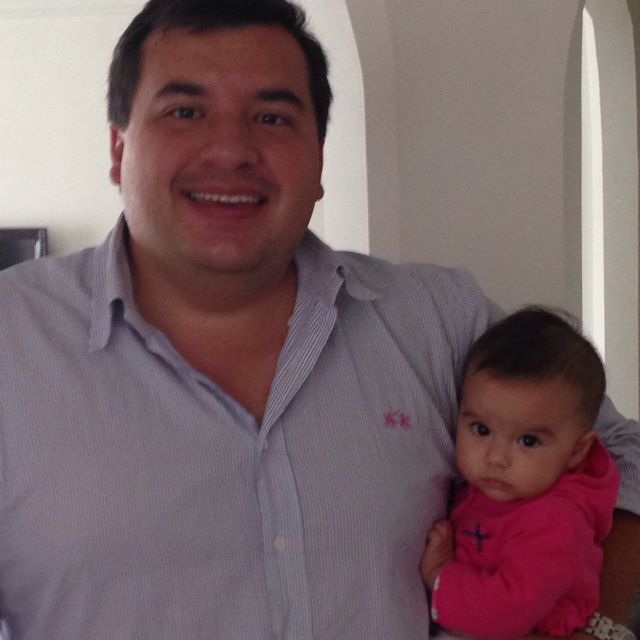 alanzambranos's profile picture. 