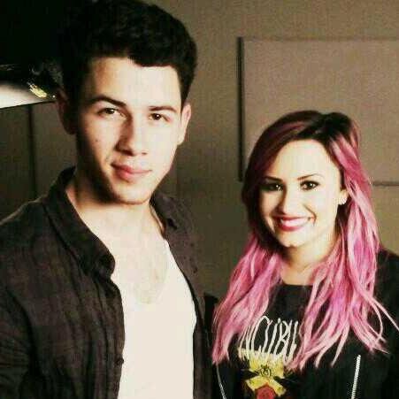 Fc da Demi e Jonas *-*