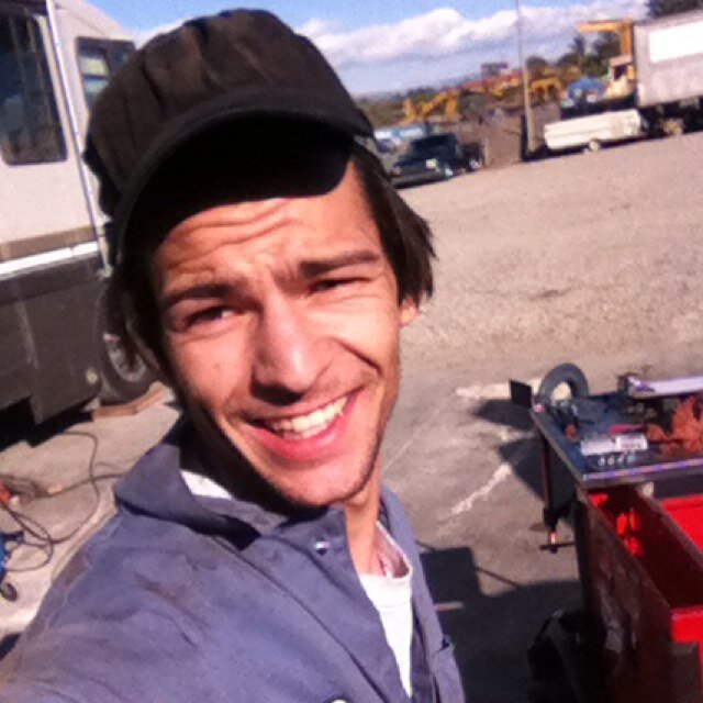 gcgarvan's profile picture. Born in Romania. mechanic mad scientist. Edm n Dabs all day.