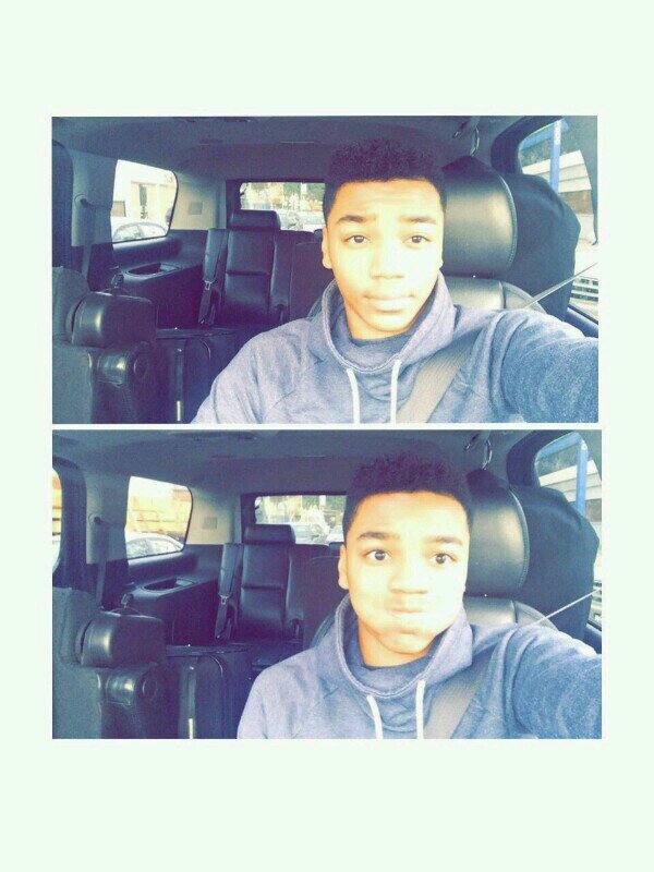Fan page for @JoshLeviWorld :) and also follow my main account @Znajua 
Josh followed 9-22-13 :) Joshua Levi Bolden ♥♡♥♡
