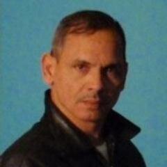 Extemporarios's profile picture. Espacio de Pensamiento Fortuito y Humano | Sigo la Intensión | Creo Voz Extracto Inoculación | Personas no Aparatos ni Autómatas #SomosXT