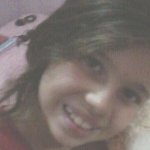 #Amo... Deus, família, amigos, praia, piscina, banho de chuva, volley, assistir, ler, desenhas ... Etc ... ::: s2