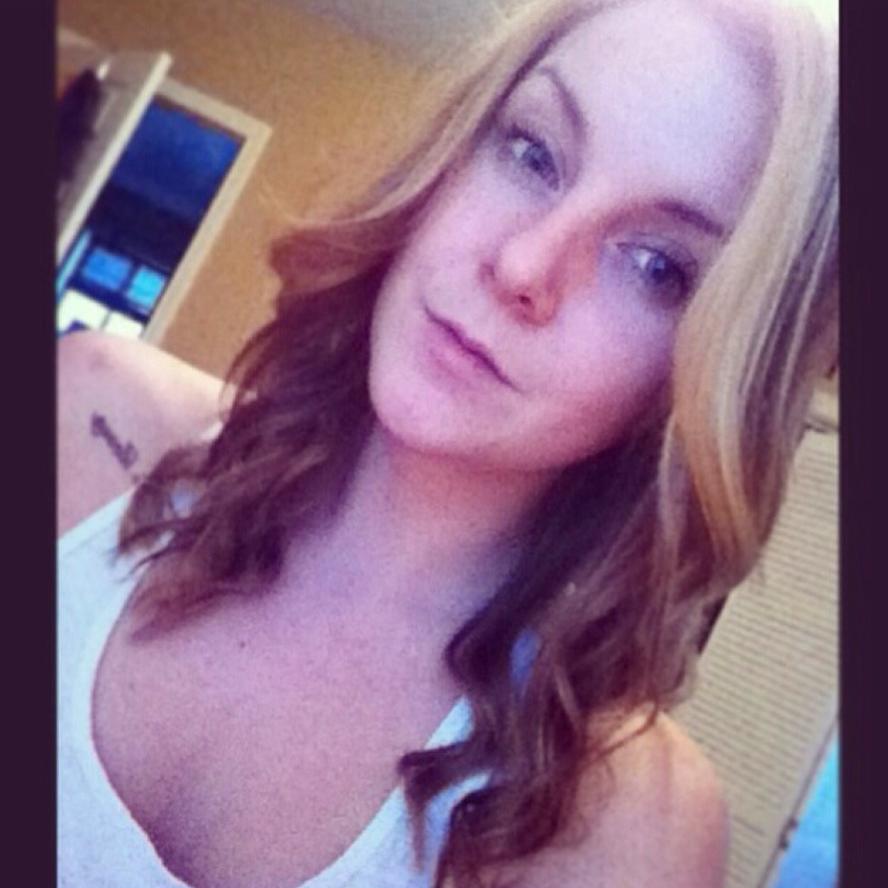 J_Leigh89's profile picture. Never let what a man brings to the table be all you have to eat.✊