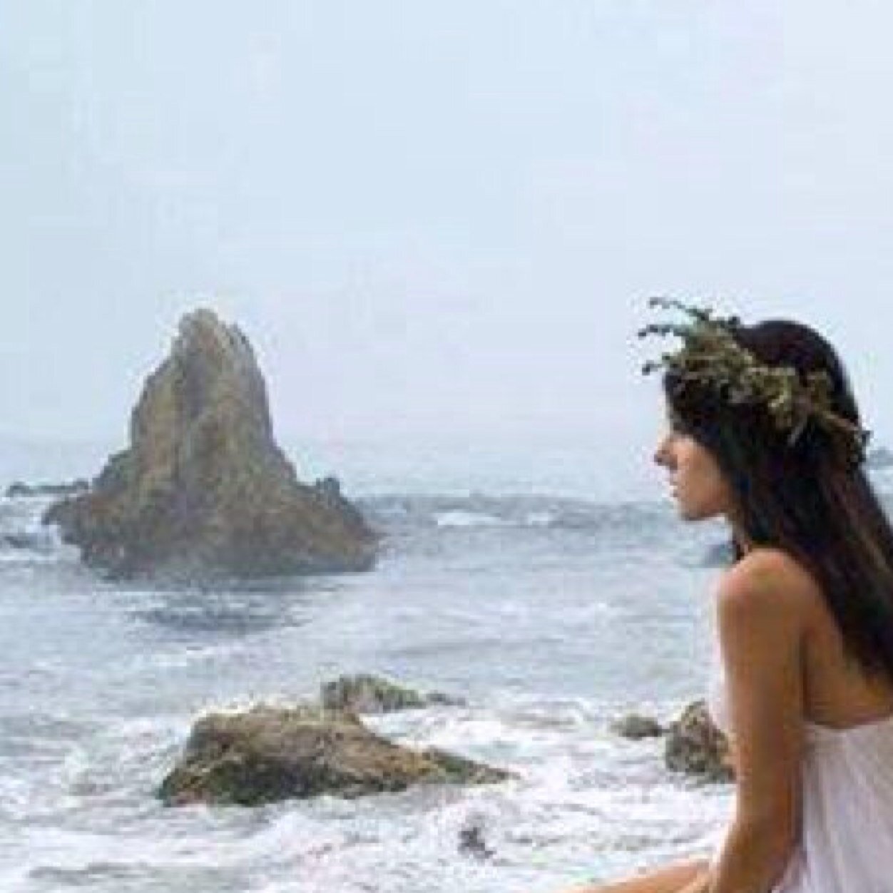 Aroma194's profile picture. الحياة قصيرة !! وتحمل تحولات كثيرة ! لاتمنع خطواتك من اغتنام فرص التحولات ودعها ,,,