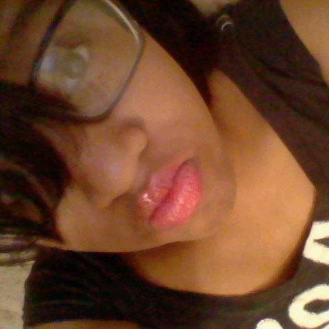 follow me on instagram @Eviyonna_chrishaye