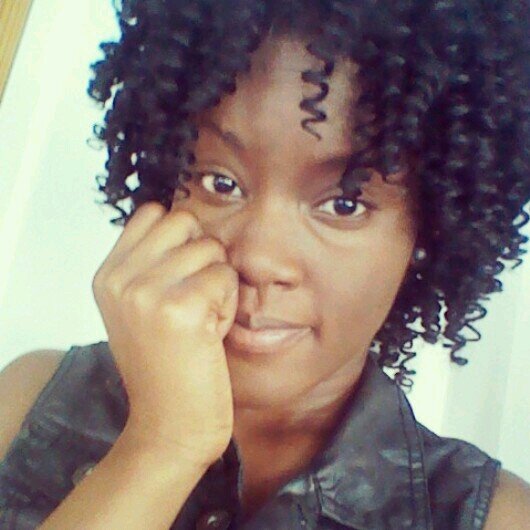 I am fun beautiful and exciting to be around fåîthfûl in whatever I do and caring live to laugh love to laugh