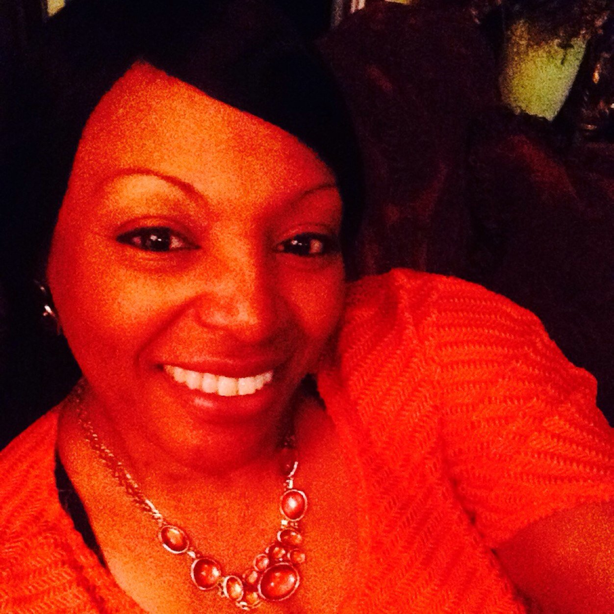 God #1!!! Energetic, good sense of humor, maintenance very important. Degree in psychology and love philosophy!!!