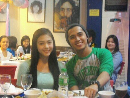 Oh My G - 11:30am 
#TeamPhieByForevs

( PLS DO FOLLOW the OFC -- @marnellafever  )
