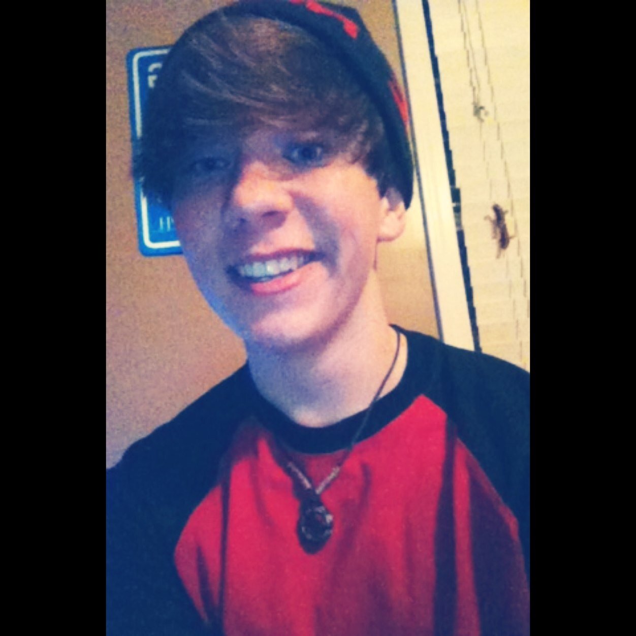 15 year old competitive gamer. Team Sinister!