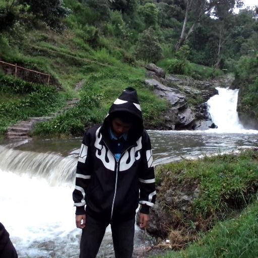 yusha_kuroshi's profile picture. kecintaan saya pada ANIME,RIANA,DAN MENGGAMBAR.