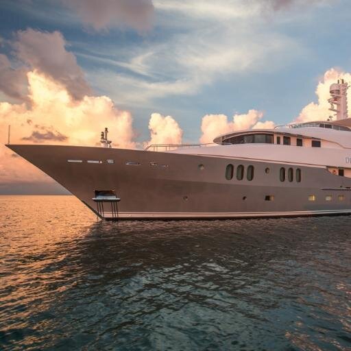 Don't just dream about boats - dream aboard them.  Worldwide assistance with buying, selling, building, cruising.