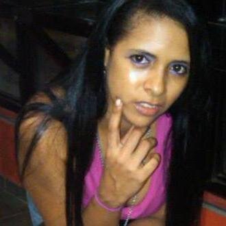 81ojosbonitos's profile picture. bachatera