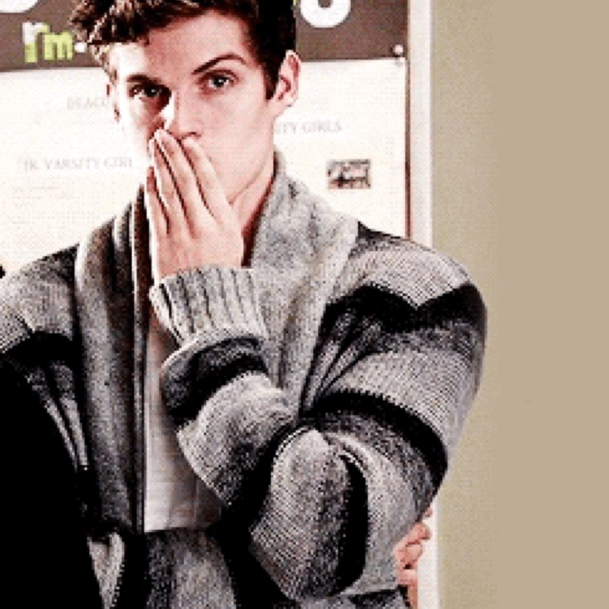 LaheyWithAScarf's profile picture. Slightly less sarcastic then Stiles. Taken by the huntress that threw those little knives at me. @TenaciousBow is that huntress.{02.04.14}