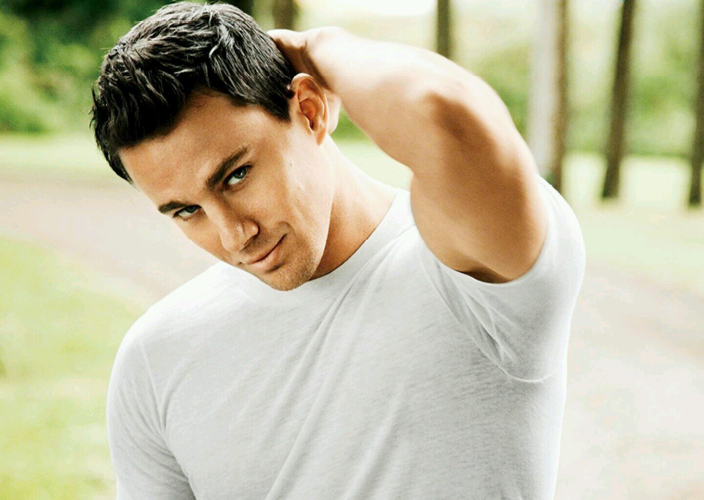 channing follows back 100%