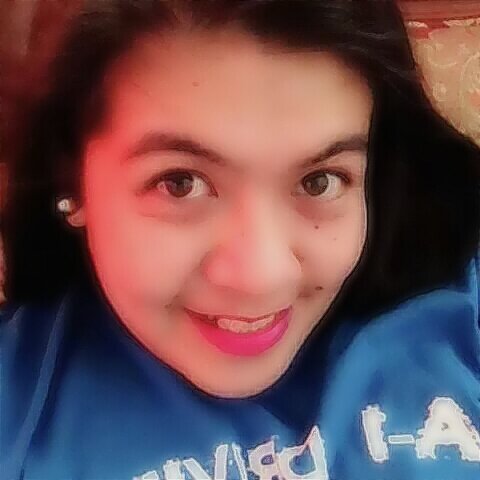People who are true .♥. People who are honest enough to tell me what is wrong with me .♥