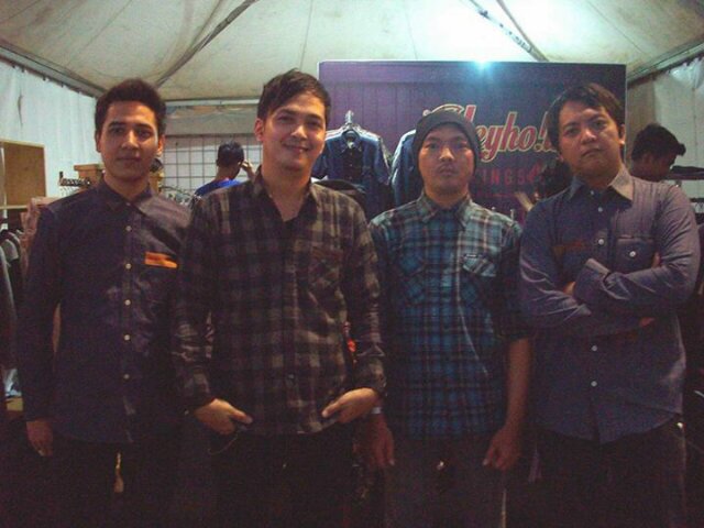 we are RAMA band @radhityomaryono @duatujuhal