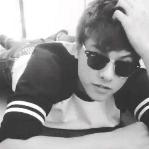 DanieL Padilla | 18 | MusicLover | A Boy that really love Kathryn | And most important is Im a good follower of GOD |