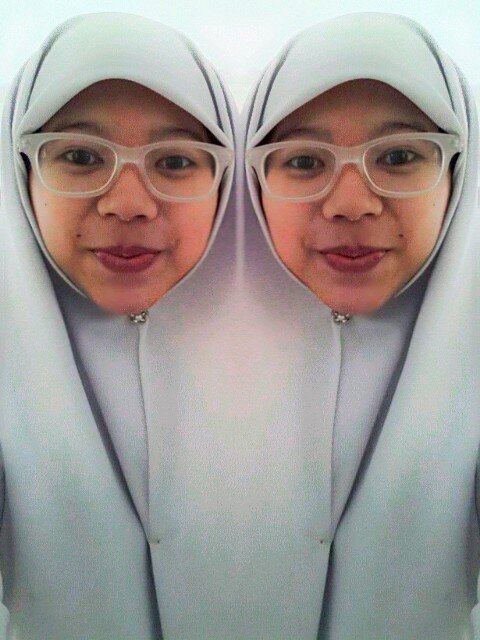 hello! i'am izzah..
14 years old..

#Belieber & #Directioner