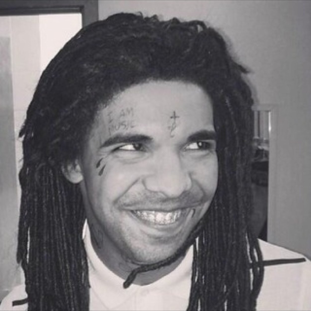 CreditKhaos's profile picture. I'm back ish!