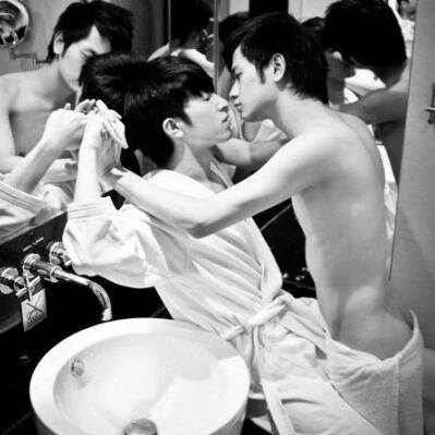 { ไอ้เด็กเอาแต่ใจ @_khingpoem ♥ }