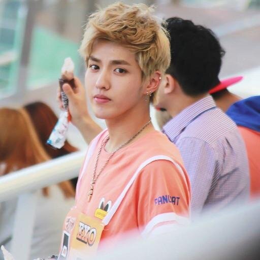 _CessWu_'s profile picture. Life is too short . To hate Anyone =))