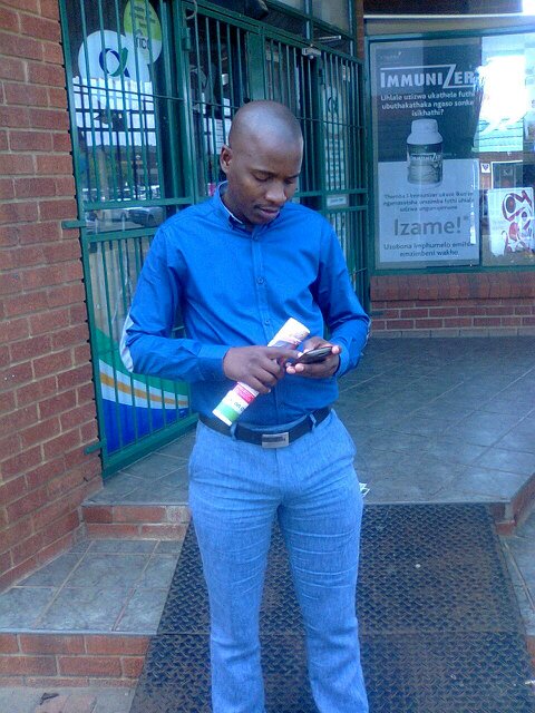 Blink of an eye myk a differant in site,1 step myk a distance,1 day myk a week,1 minute myk a hour so no rush 4 lyf.