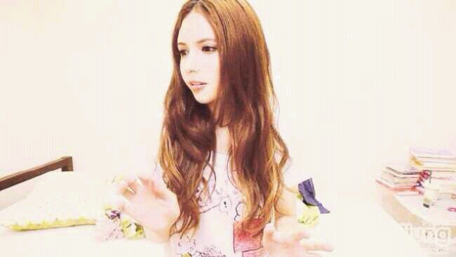 โซฟา  ไนท์ ทู มิส ยู ค่ะ .ชูสองนิ้ว
# นายจ้างตลอดชีพ @ZOMBIER_bth