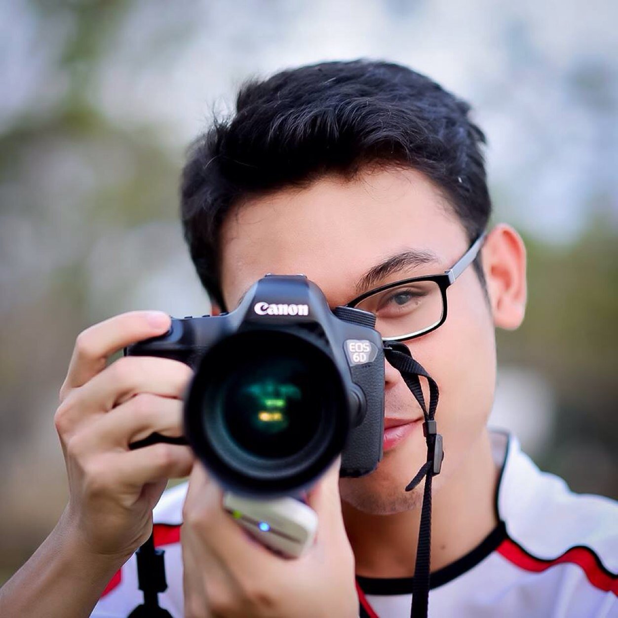 Viva-Photography บริการถ่ายภาพทั่วราชอาณาจักร 
สนใจติดต่อ 087-8671813 - ต้าร์ Line ID : liveroiet