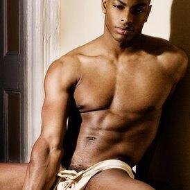 Pour des massage et des bons moment ...
PV hot n'hesiter pas !! En toute discrétion !!