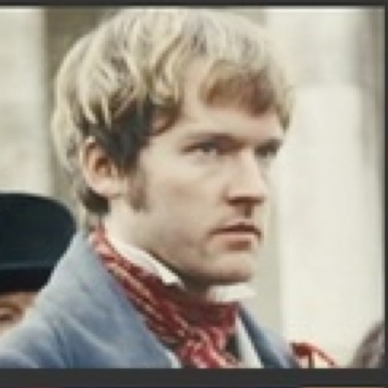 I'm the guide of the Amis. I'm Enjolras' best friend and @Enjys_Sister is the love of my life. Books and equllity is my life.