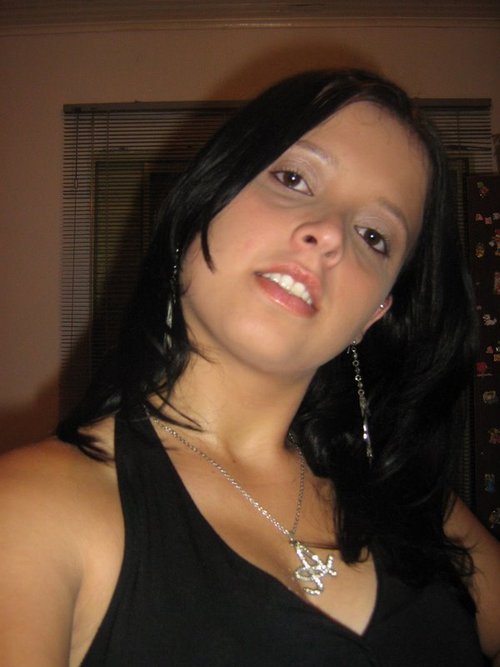 DeSsAnOgUeiRaA's profile picture. 