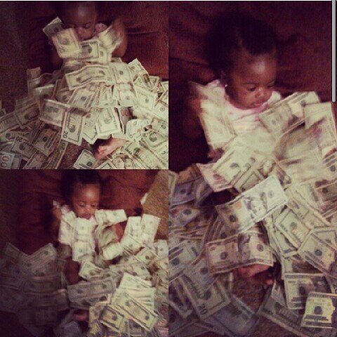 Shantella_Dior's profile picture. mommie of a beautiful princess dha gurl friend of a wonderful man dey all dhat matter my perfect two