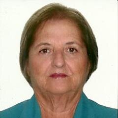 Professora da Rede Municipal de Ensino de Joinville.Aluna do Curso de Mídias Polo Jlle.