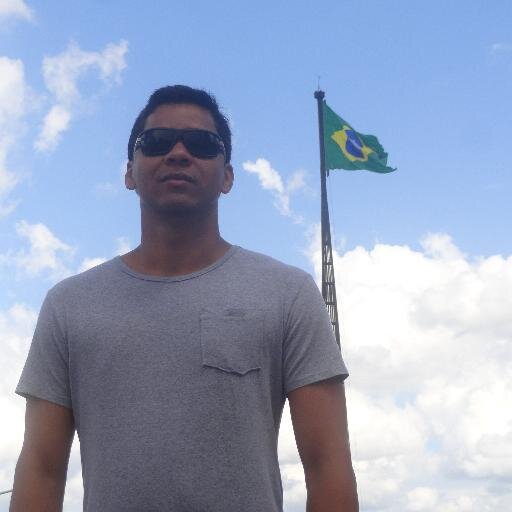 Amigo, irmão,  ciclista, estudante e advogado nas horas vagas.