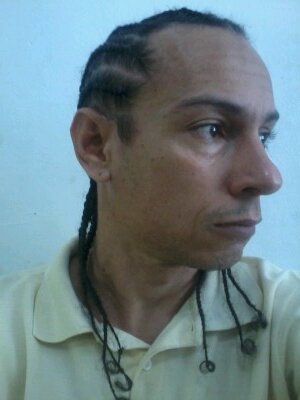 Dj, Radialista,Missíonario, Ativista Cultural, Tecnico em eletrônica, Coordenador do MH2GPB (movimento hiphop gospel paraibano)