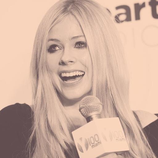 I'm gonna speak briefly here. Avril Lavigne is so freaking perfect that actually hurts.